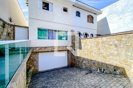 Casa para alugar com 200m², 3 quartos e 4 vagasEntrada