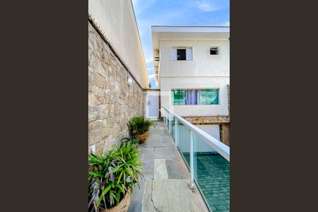 Casa para alugar com 200m², 3 quartos e 4 vagasEntrada