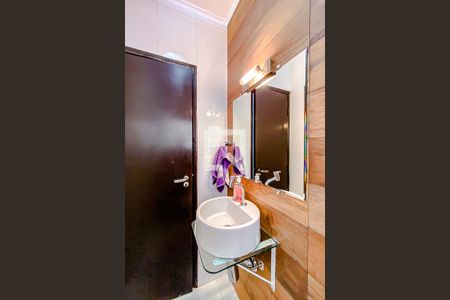 Casa para alugar com 200m², 3 quartos e 4 vagasLavabo