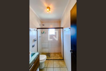 Casa para alugar com 200m², 3 quartos e 4 vagasBanheiro da Suíte 1