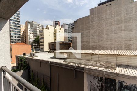 Apartamento à venda com 47m², 1 quarto e sem vaga Apartamento à venda com 47m², 1 quarto e sem vagaVaranda - Vista