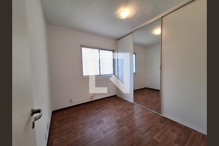 Quarto 1 de apartamento à venda com 3 quartos, 68m² em Botafogo, Rio de Janeiro