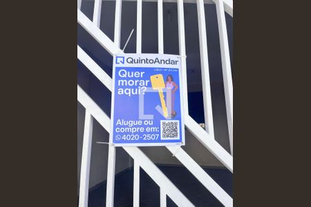 Casa à venda com 114m², 3 quartos e 2 vagas Casa à venda com 114m², 3 quartos e 2 vagasPlaca