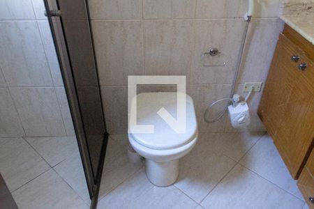 Casa à venda com 114m², 3 quartos e 2 vagas Casa à venda com 114m², 3 quartos e 2 vagasBanheiro da Suíte