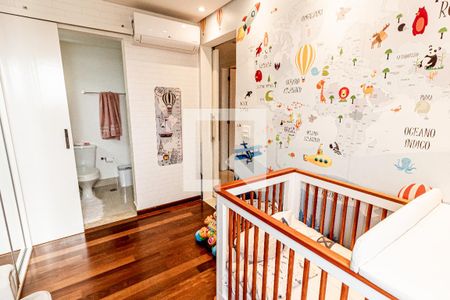 Apartamento à venda com 117m², 2 quartos e 2 vagas Apartamento à venda com 117m², 2 quartos e 2 vagasSuíte