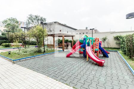 Apartamento à venda com 117m², 2 quartos e 2 vagas Apartamento à venda com 117m², 2 quartos e 2 vagasÁrea comum - Playground