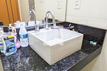 Casa à venda com 260m², 3 quartos e 4 vagas Casa à venda com 260m², 3 quartos e 4 vagasBanheiro da suíte 3