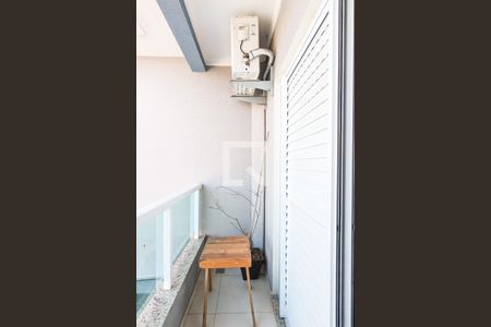 Casa à venda com 260m², 3 quartos e 4 vagas Casa à venda com 260m², 3 quartos e 4 vagasVaranda da suíte 2