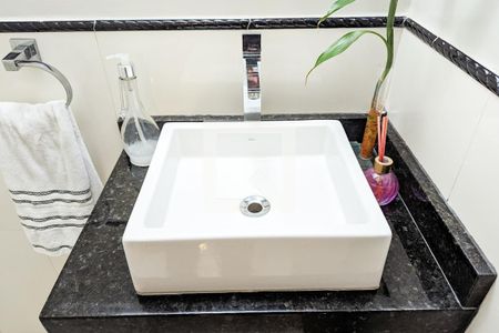 Casa à venda com 260m², 3 quartos e 4 vagas Casa à venda com 260m², 3 quartos e 4 vagasLavabo