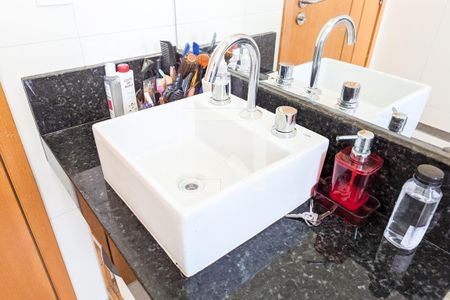 Casa à venda com 260m², 3 quartos e 4 vagas Casa à venda com 260m², 3 quartos e 4 vagasBanheiro da suíte 1