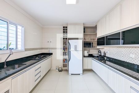 Casa à venda com 260m², 3 quartos e 4 vagas Casa à venda com 260m², 3 quartos e 4 vagasCozinha