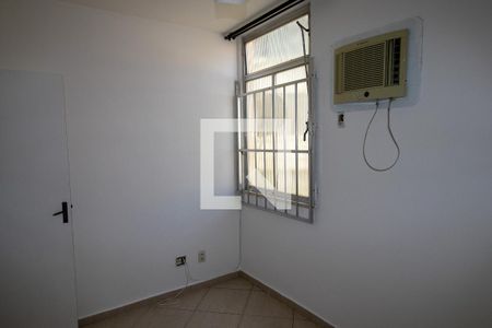 Quarto 1 de apartamento para alugar com 2 quartos, 44m² em Freguesia (jacarepaguá), Rio de Janeiro