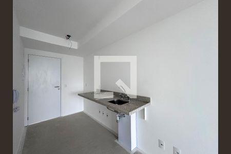 Cozinha de kitnet/studio à venda com 0 quarto, 33m² em Vila Cordeiro, São Paulo