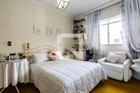 Dormitório 1 de casa à venda com 4 quartos, 380m² em Vila Santo Estevão, São Paulo