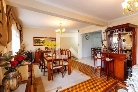 Sala de casa à venda com 4 quartos, 380m² em Vila Santo Estevão, São Paulo