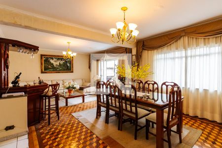 Sala de casa à venda com 4 quartos, 380m² em Vila Santo Estevão, São Paulo