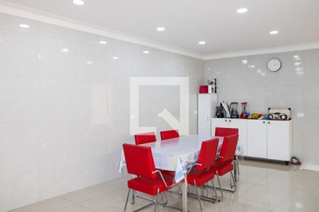 Casa à venda com 550m², 4 quartos e 3 vagas Casa à venda com 550m², 4 quartos e 3 vagasCozinha