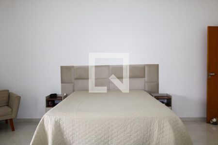 Casa à venda com 550m², 4 quartos e 3 vagas Casa à venda com 550m², 4 quartos e 3 vagasSuíte 1