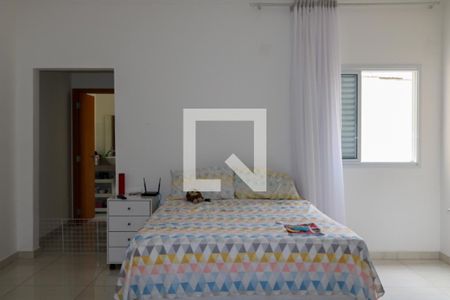 Casa à venda com 550m², 4 quartos e 3 vagas Casa à venda com 550m², 4 quartos e 3 vagasSuíte 3