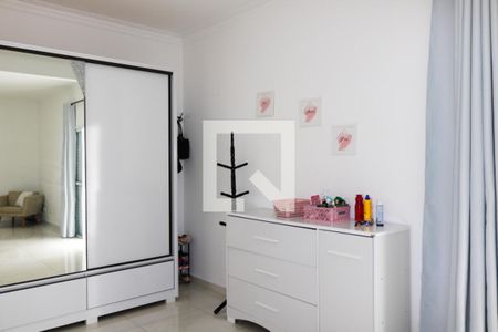 Casa à venda com 550m², 4 quartos e 3 vagas Casa à venda com 550m², 4 quartos e 3 vagasCloset da Suíte 1