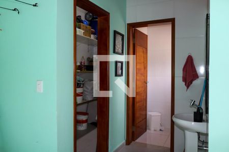 Casa à venda com 550m², 4 quartos e 3 vagas Casa à venda com 550m², 4 quartos e 3 vagasTerraço