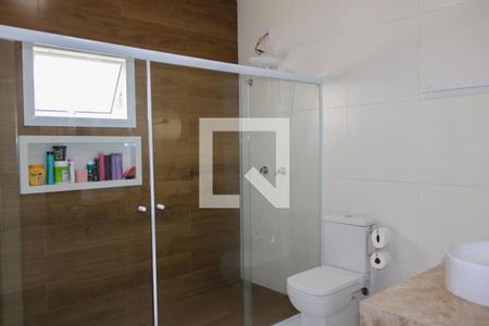 Casa à venda com 550m², 4 quartos e 3 vagas Casa à venda com 550m², 4 quartos e 3 vagasBanheiro da Suíte 1