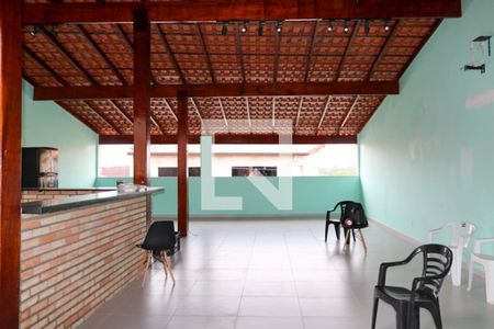 Casa à venda com 550m², 4 quartos e 3 vagas Casa à venda com 550m², 4 quartos e 3 vagasTerraço