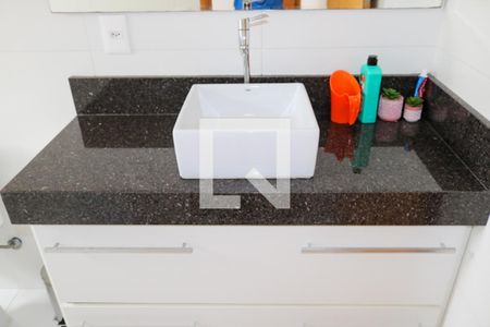 Casa à venda com 550m², 4 quartos e 3 vagas Casa à venda com 550m², 4 quartos e 3 vagasBanheiro da Suíte 2