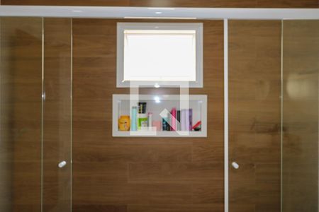 Casa à venda com 550m², 4 quartos e 3 vagas Casa à venda com 550m², 4 quartos e 3 vagasBanheiro da Suíte 1