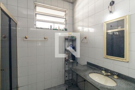 Apartamento à venda com 135m², 4 quartos e 2 vagas Apartamento à venda com 135m², 4 quartos e 2 vagasBanheiro