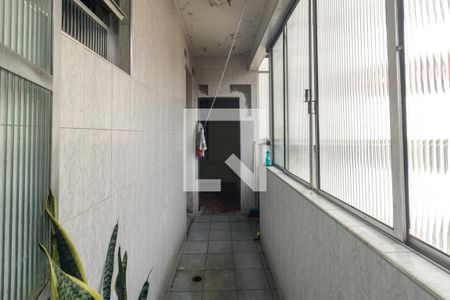 Apartamento à venda com 135m², 4 quartos e 2 vagas Apartamento à venda com 135m², 4 quartos e 2 vagasLavanderia