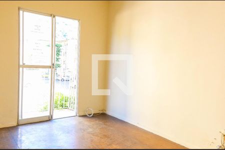 Sala de apartamento para alugar com 2 quartos, 50m² em Piedade, Rio de Janeiro