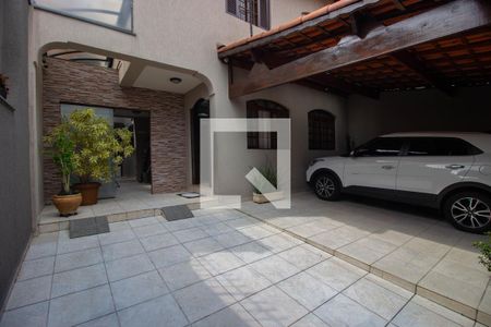 Casa à venda com 160m², 3 quartos e 3 vagasGaragem