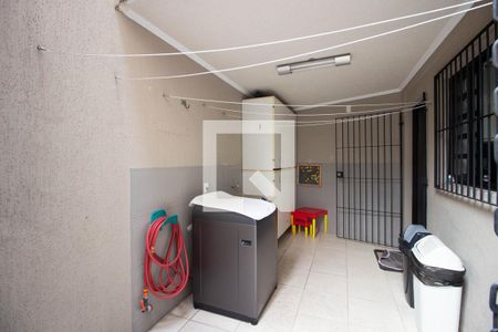 Casa à venda com 160m², 3 quartos e 3 vagasÁrea de Serviço