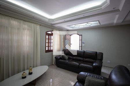 Casa à venda com 160m², 3 quartos e 3 vagasSala