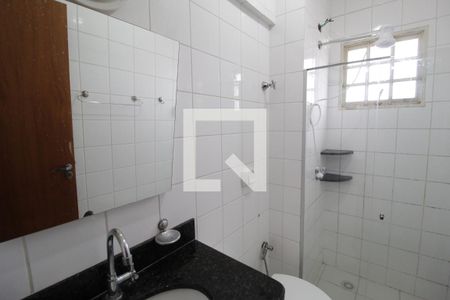 Banheiro Social de apartamento para alugar com 1 quarto, 42m² em Tibery, Uberlândia