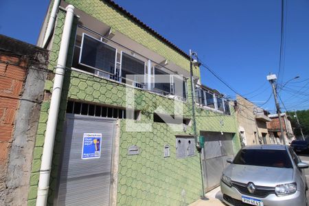 Casa para alugar com 320m², 2 quartos e 1 vaga Casa para alugar com 320m², 2 quartos e 1 vagaFachada