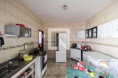 Casa para alugar com 320m², 2 quartos e 1 vaga Casa para alugar com 320m², 2 quartos e 1 vagaCozinha