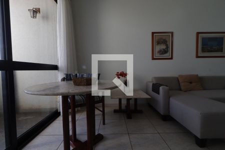 Sala  de apartamento para alugar com 1 quarto, 50m² em Centro, Ribeirão Preto