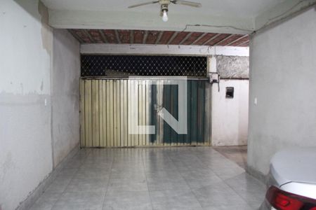 Casa à venda com 585m², 5 quartos e 4 vagasGaragem