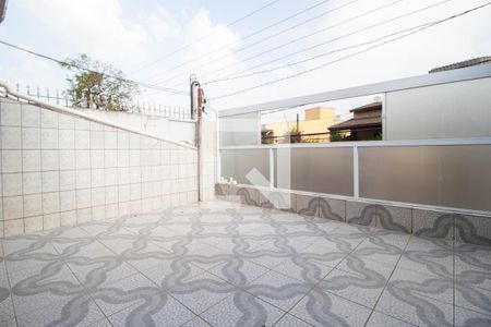 Sacada de casa à venda com 3 quartos, 120m² em Jardim Santo Antônio, Santo André