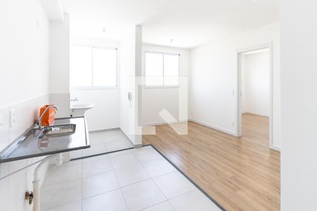 Sala/Cozinha de apartamento para alugar com 2 quartos, 40m² em Água Branca, São Paulo