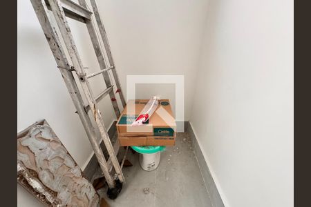Apartamento à venda com 100m², 2 quartos e 1 vagaBanheiro de serviço