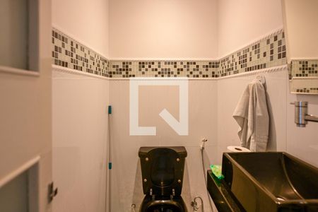 Casa à venda com 198m², 3 quartos e 2 vagasLavabo 2