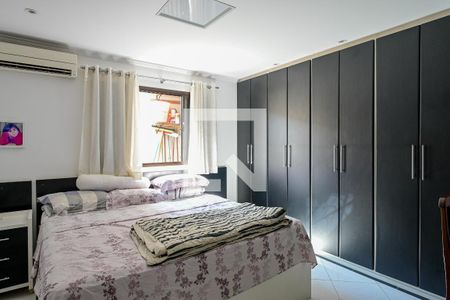 Casa à venda com 198m², 3 quartos e 2 vagasQuarto 3