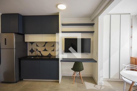 Sala de kitnet/studio para alugar com 1 quarto, 27m² em Vila Andrade, São Paulo