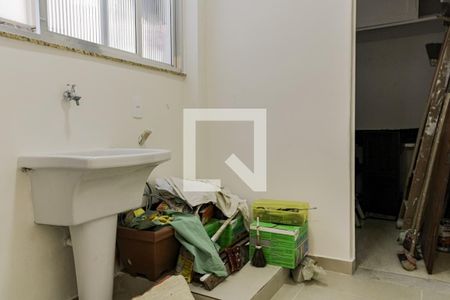 Apartamento à venda com 180m², 3 quartos e sem vagaÁrea de Serviço