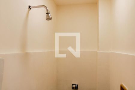 Apartamento à venda com 180m², 3 quartos e sem vagaBanheiro de serviço