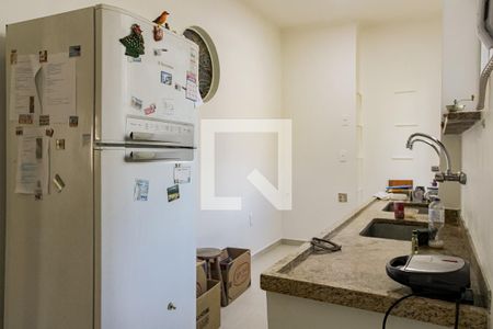 Apartamento à venda com 180m², 3 quartos e sem vagaCozinha