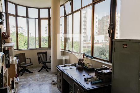 Apartamento à venda com 180m², 3 quartos e sem vagaJardim de Inverno